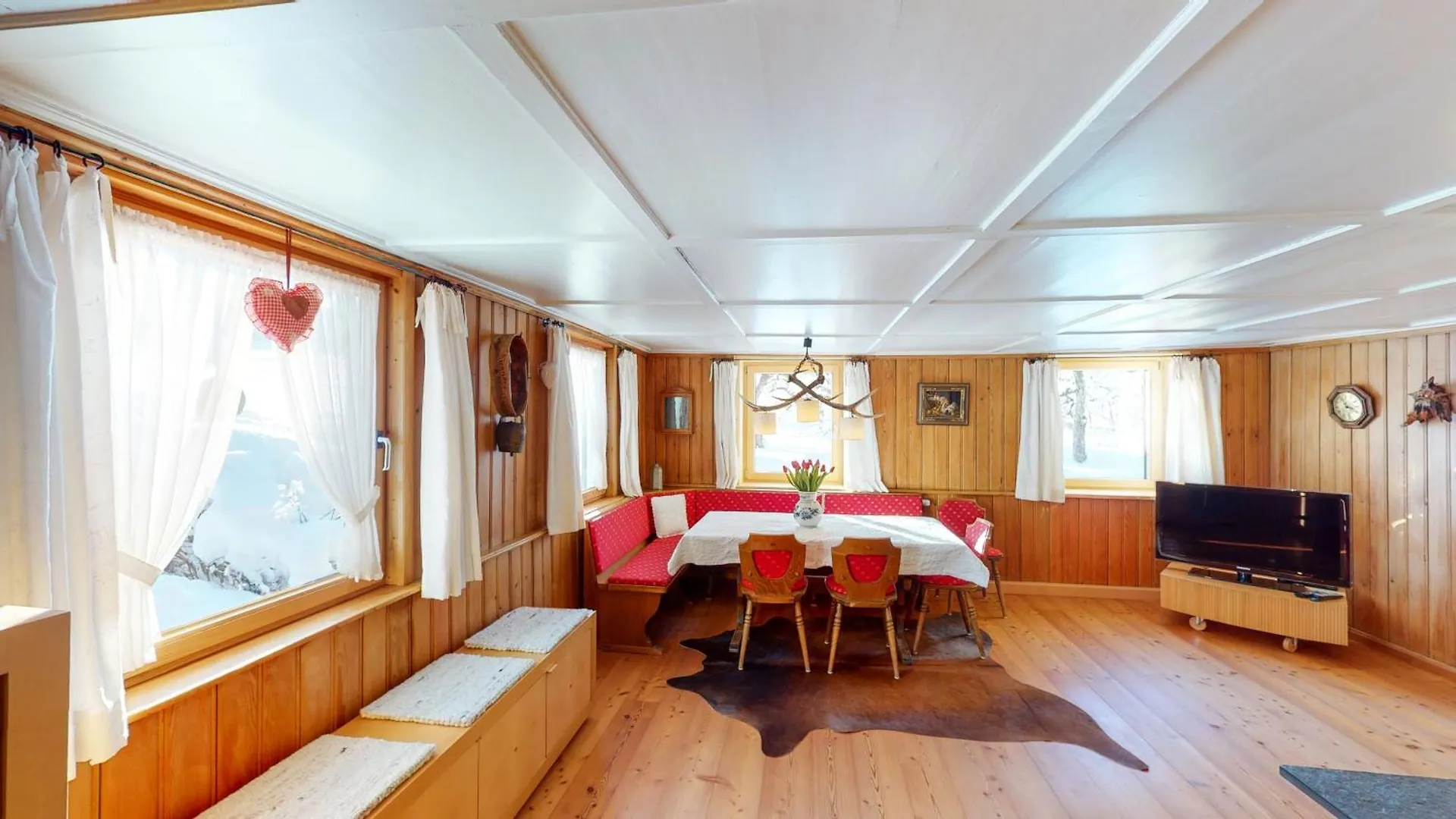 Uriges Ferienhaus Im Gruenen Grunenbach 0*,